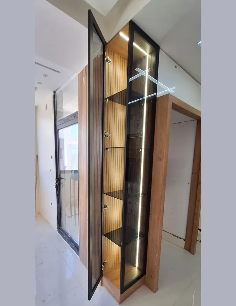 اجرای ویترین دکوفیکس